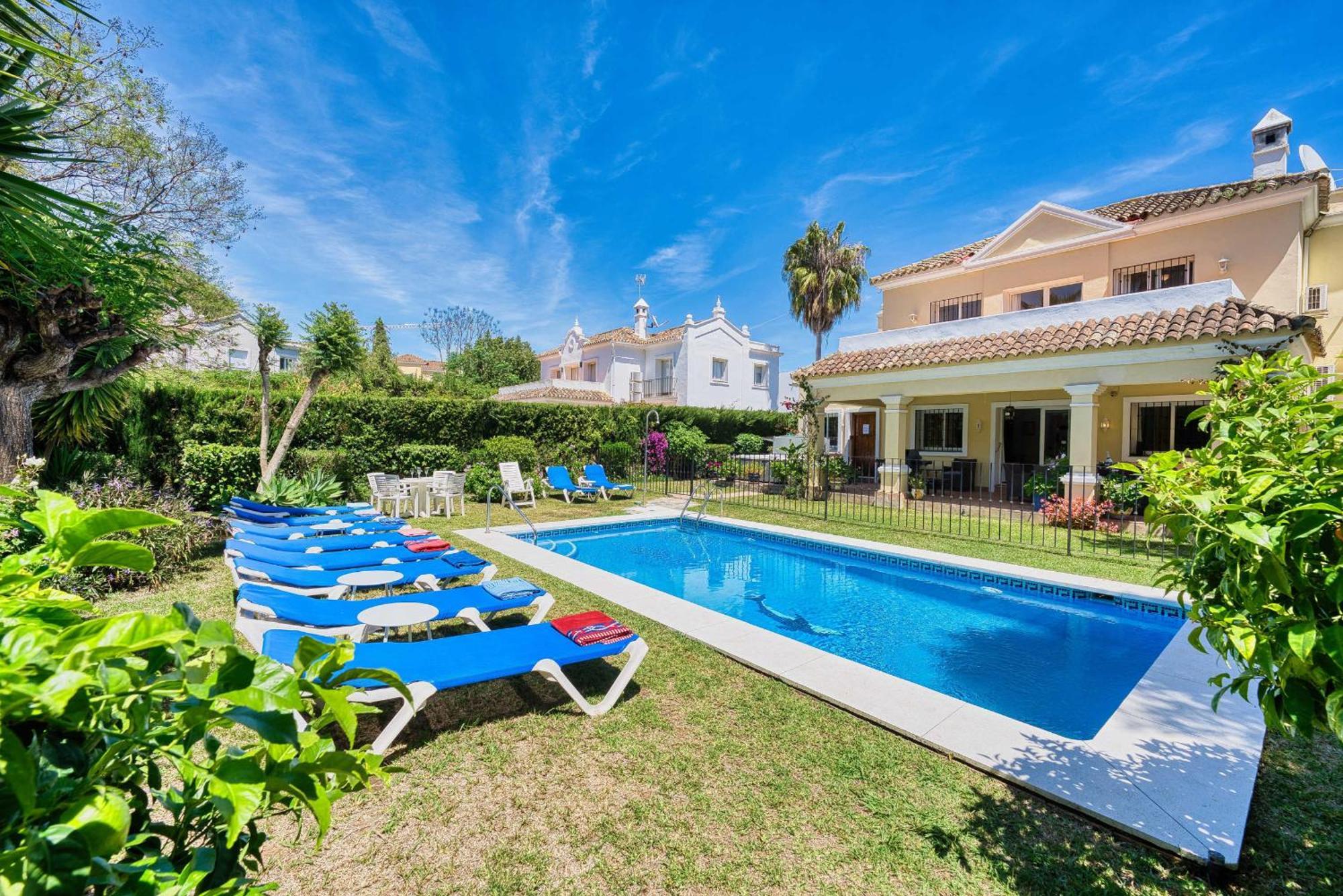 1106 Marbella Large Family Villa Estepona Extérieur photo